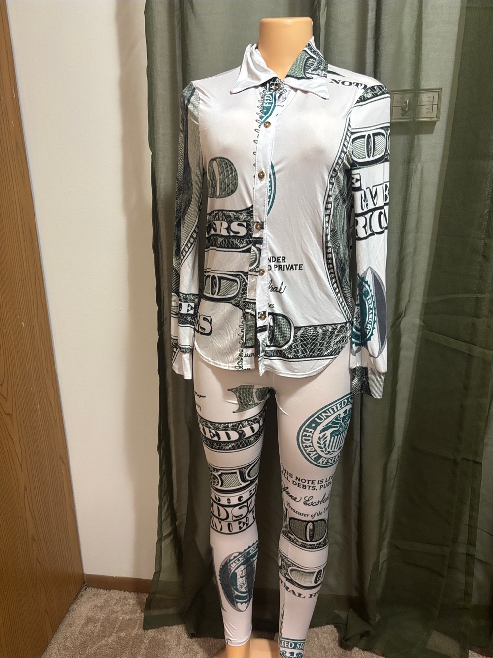 Money Print Button-Up Shirt and Leggings Set - White & Green